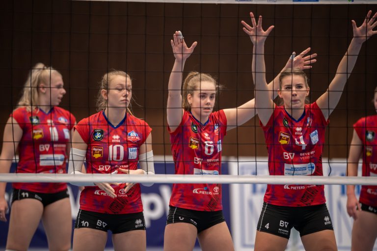 Tijd voor het buitenland: Volleyball League België | Vizier op volleybal
